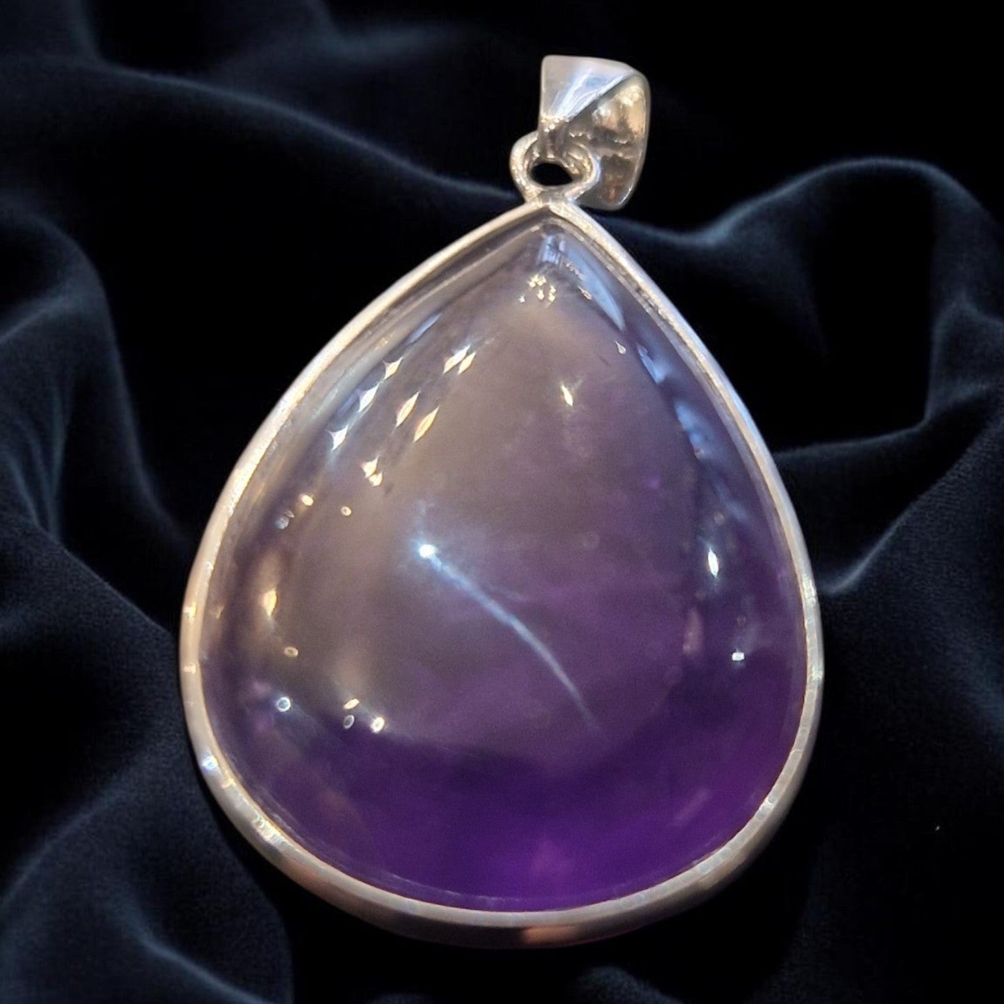 Pendentif Améthyste naturelle & argent 925 – Forme goutte | Pierre de sérénité et d'élévation spirituelle