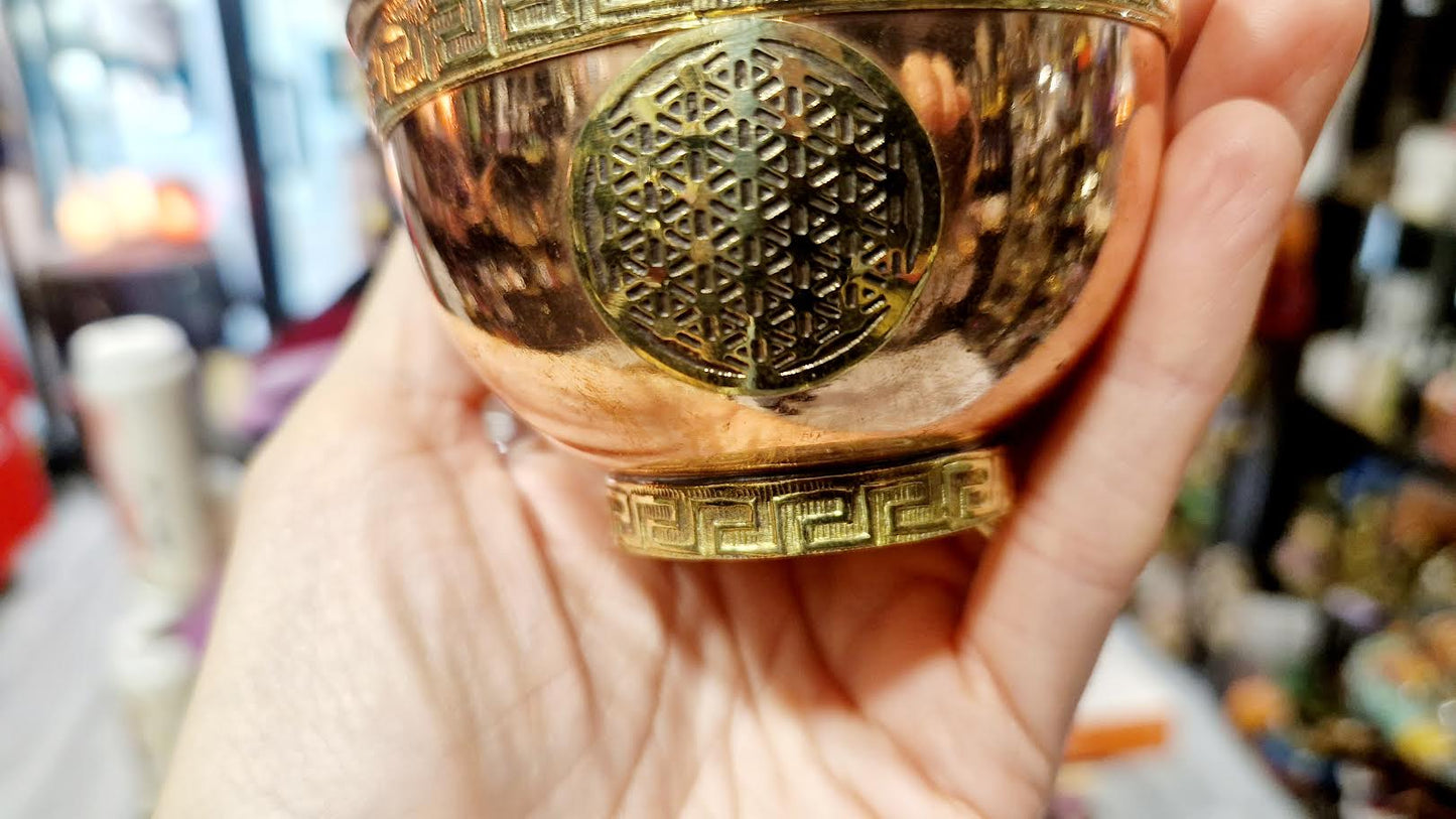 Bol à offrandes cuivre + laiton fleur de vie porte sauge palo santo