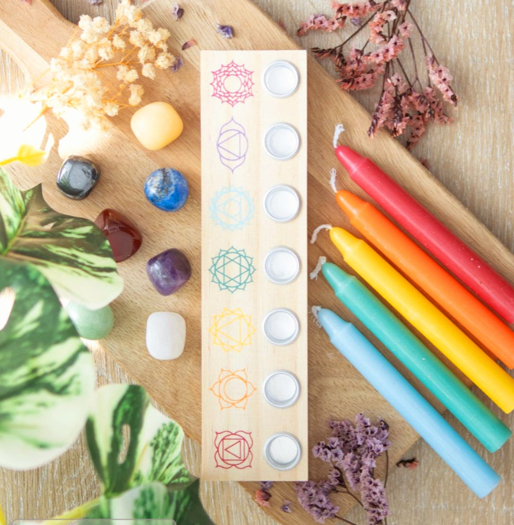 Bougeoir énergetique en bois des 7 chakras