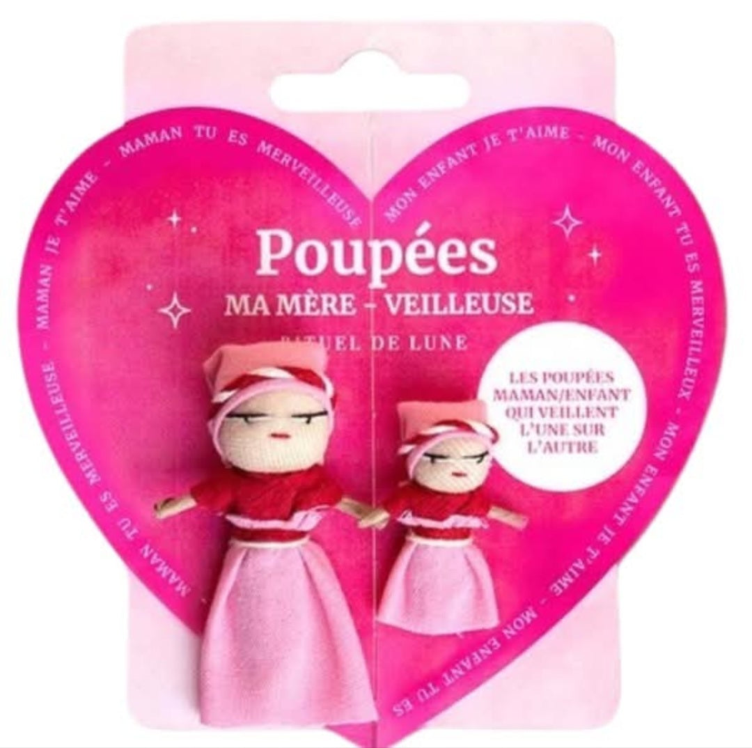 Poupée ma mère-veilleuse