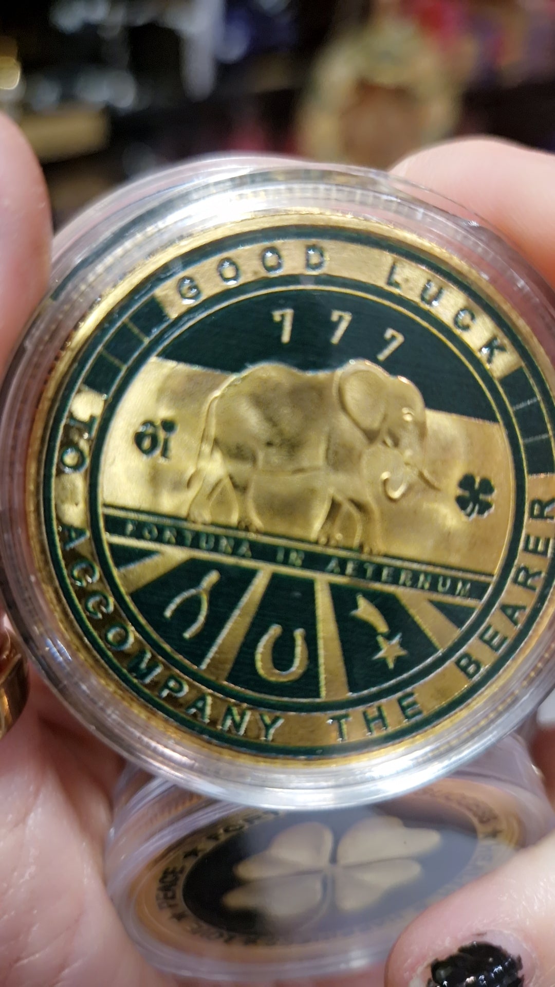 Pièce Porte-Bonheur Métal – Trèfle & Éléphant 4 cm