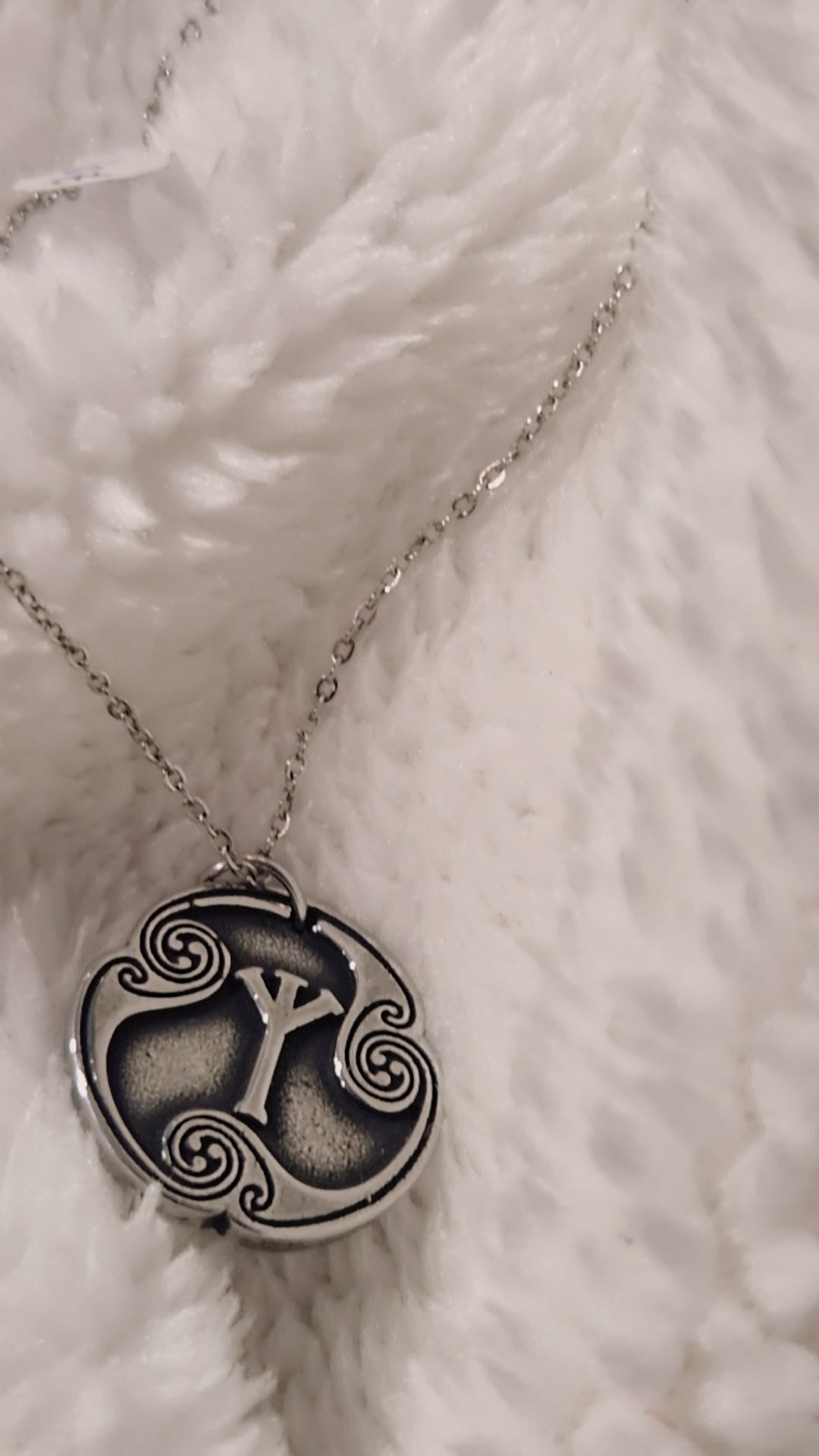 Collier Talisman Runes acier inoxydable Viking
