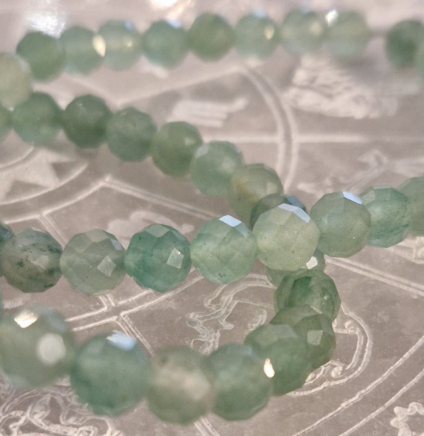 Aventurine verte facettée bracelet 6 mm– Pierre Naturelle.