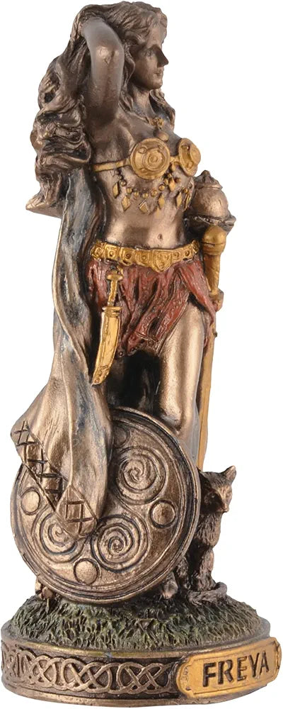 Figurine miniature déesse Freya - peinte à la main