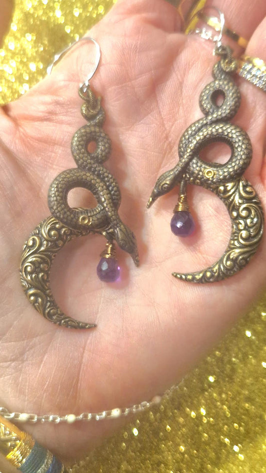 Boucles d’oreilles Lune d’Ishtar améthyste.