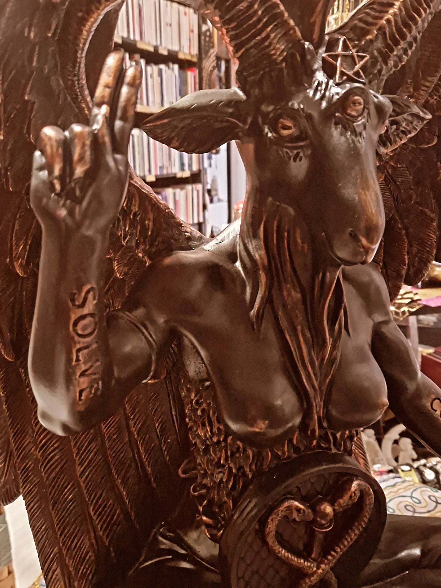 Statue Baphomet 61 cm – Grande statue ésotérique en bronze patiné. RETRAIT EN BOUTIQUE UNIQUEMENT