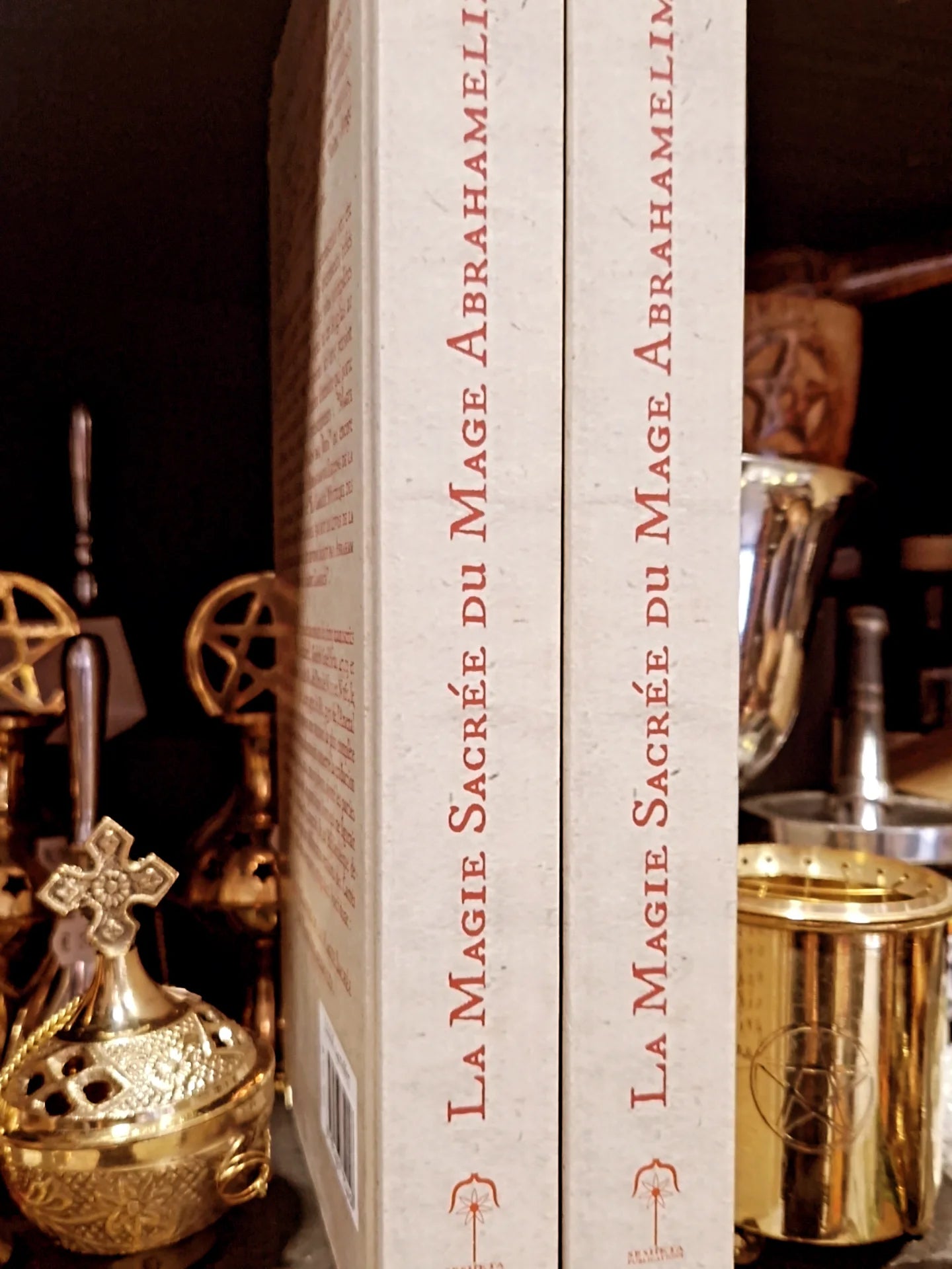 La Magie Sacree du Mage Abrahamelim. 4 livres en un. Sesheta Publications
