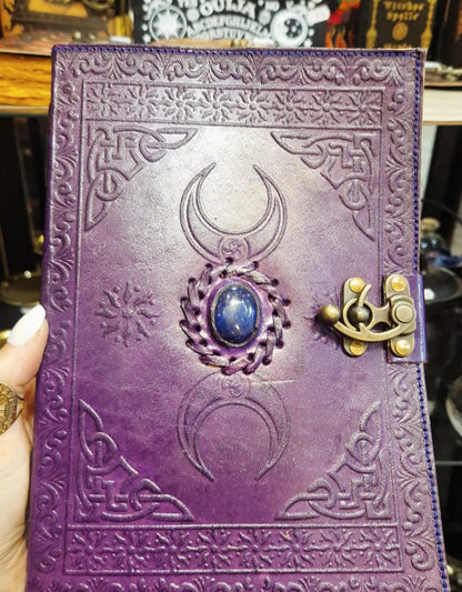 Grimoire violet en Lapis-Lazuli – Écriture automatique