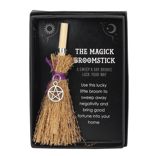 Mini balai de sorcière 9 cm – Porte-bonheur ésotérique pour autel – The Magick Broomstick  9 cm