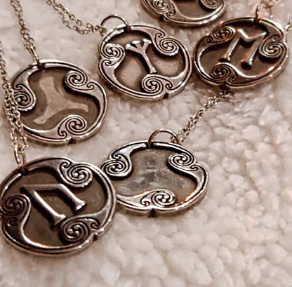 Collier Talisman Runes acier inoxydable Viking