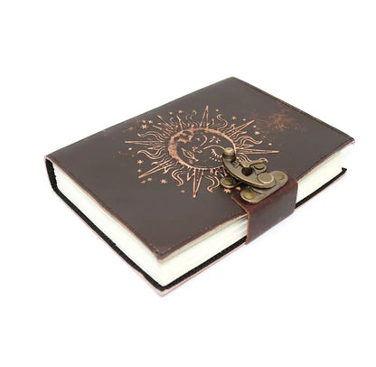 Grimoire en cuir vierge Lune Soleil