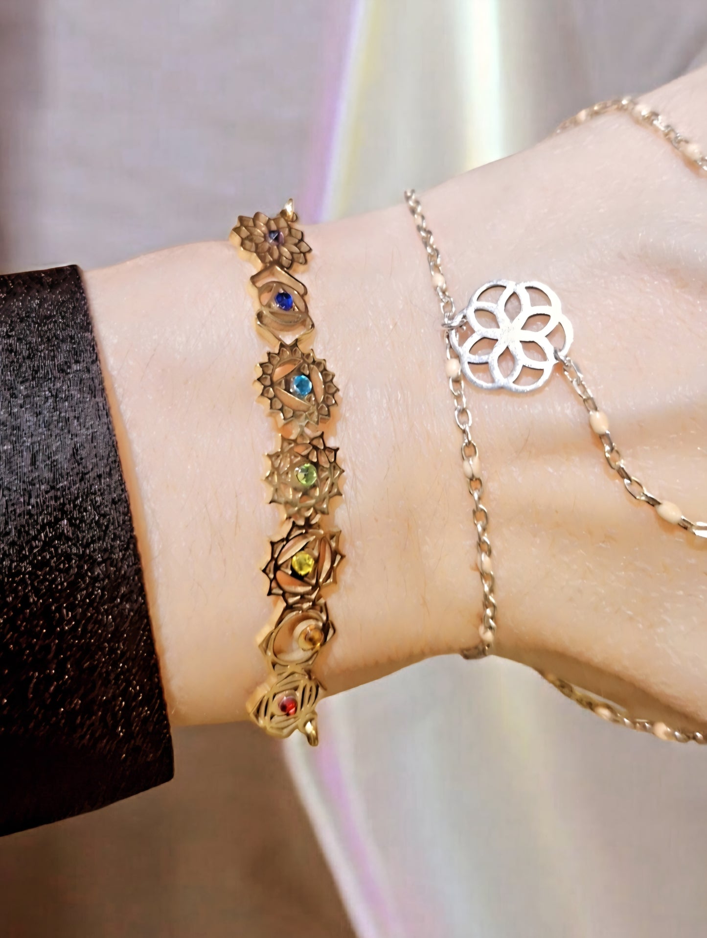 Bracelet Sept Chakras 7 chakras en Acier Inoxydable – Zirconiums Colorés, Harmonie et Énergie