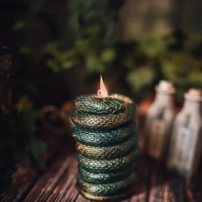 Bougie artisanale parfumée Serpent Tentateur – Parfum pomme rouge