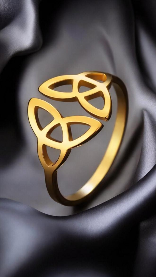 Bague Triquetra Celtique – Acier Inoxydable Doré ou Argenté – Bague Réglable