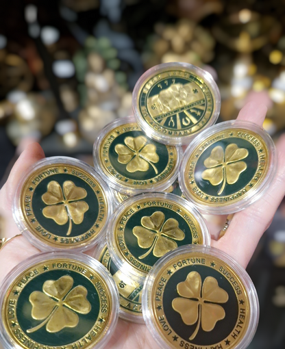 Pièce Porte-Bonheur Métal – Trèfle & Éléphant 4 cm