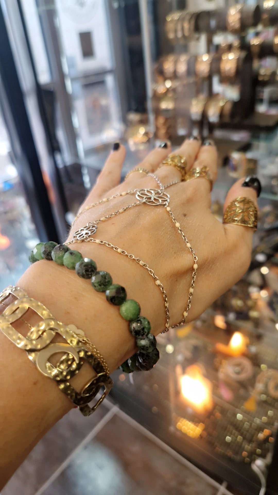 Rubis Zoïsite facetté bracelet– Pierre Naturelle.
