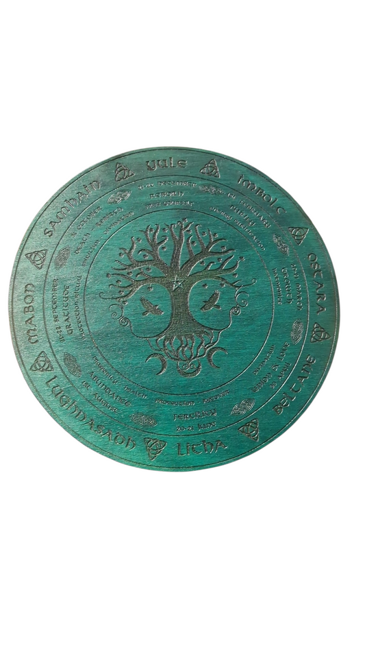 Planche d'autel- Roue de l’Année avec Arbre de Vie – Yggdrasil – Planche d’Autel en Bois Gravé – 25 cm