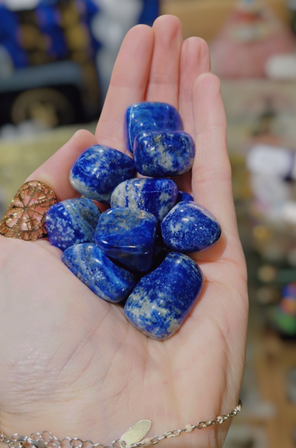 Lapis- lazuli - pierre roulee