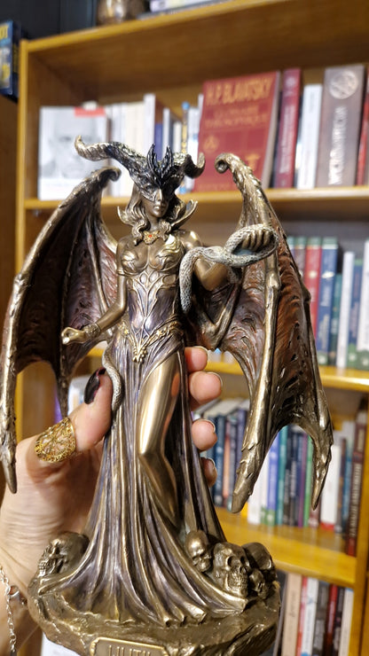Statuette Lilith — Résine coulée à froid