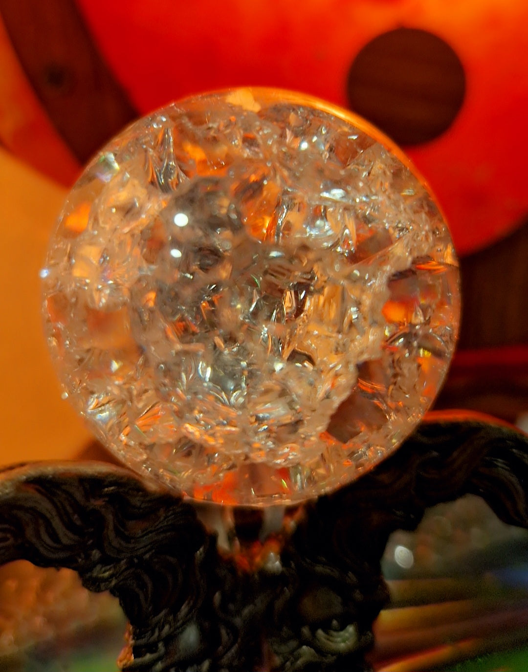 Sphère pierre cristal quartz aura craquelée